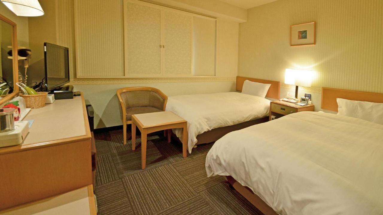 Omura Central Hotel Экстерьер фото