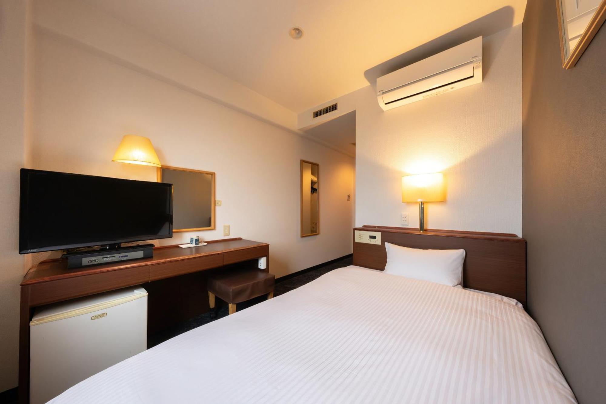 Omura Central Hotel Экстерьер фото